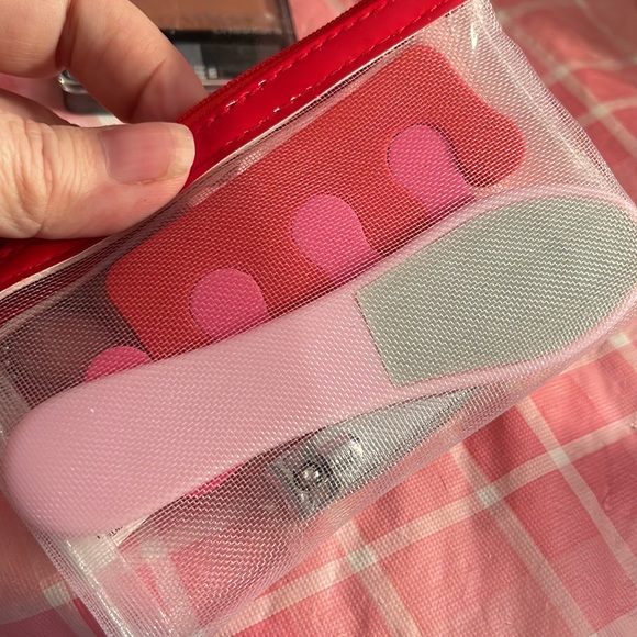 🎈SALE🎈🎀#10.MAKEUP BUNDLE🎀 - Picture 10 of 10